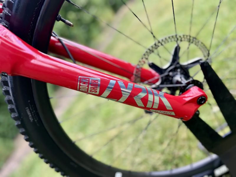 Specialized Turbo Levo SL Expert Carbon - Super stav