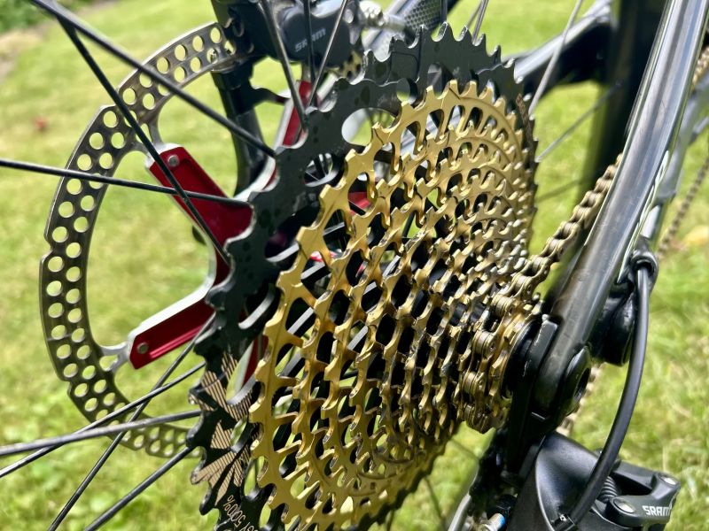 Specialized Turbo Levo SL Expert Carbon - Super stav