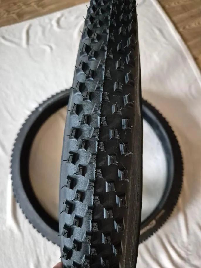 Continental Cross King 29x2,3"