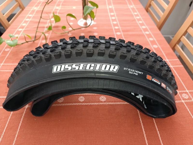 Maxxis Dissector 27,5 x 2,4 3C maxx terra, exo +