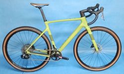 SCOTT Addict Gravel 30 AXS 2024 – moderní gravel bike na Sram Rival AXS – NOVÝ
