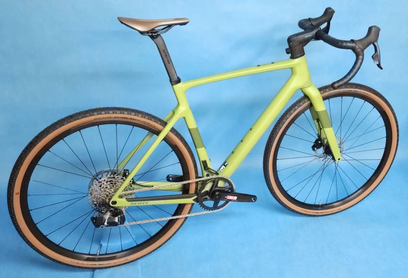 SCOTT Addict Gravel 30 AXS 2024 – moderní gravel bike na Sram Rival AXS – NOVÝ