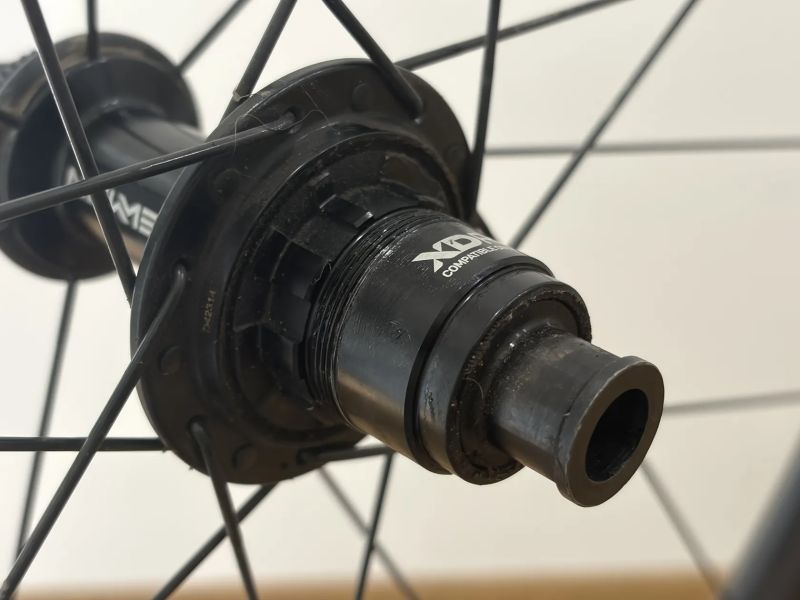 Gravel kola Newmen Advanced G.34 (SRAM XDR)