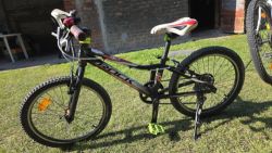 Rock Machine Surge 20