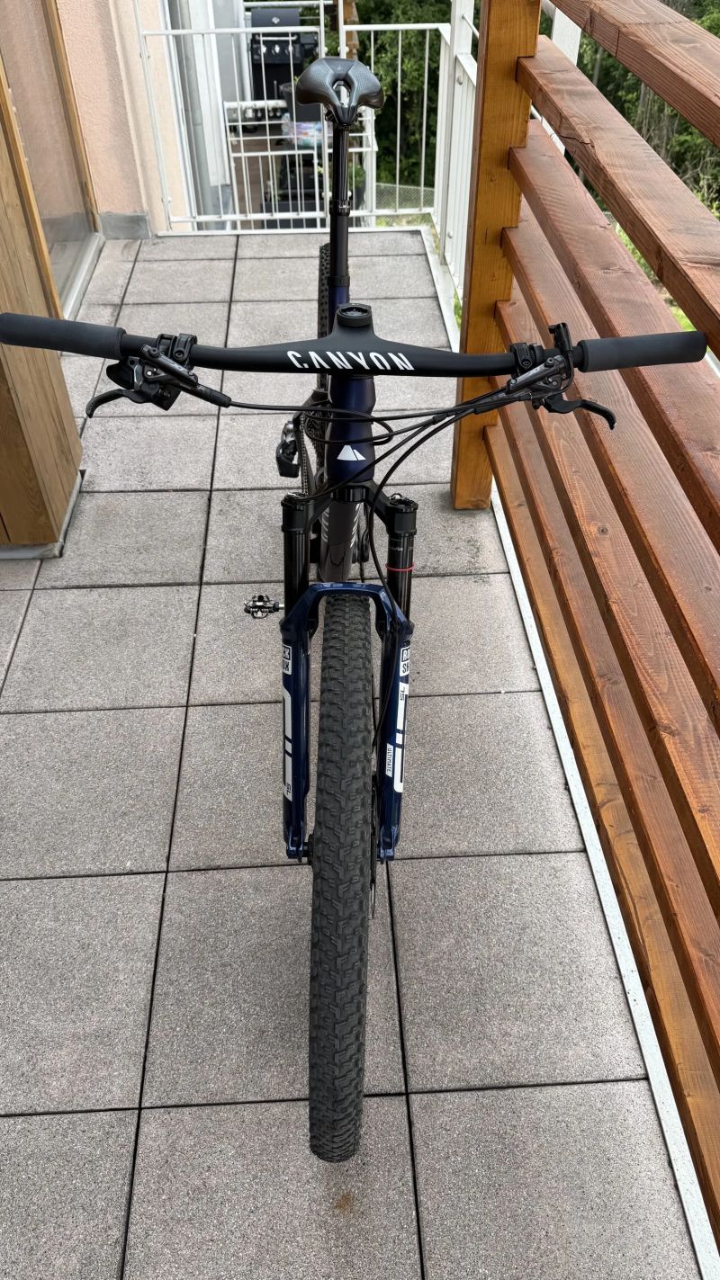 Canyon Lux CF