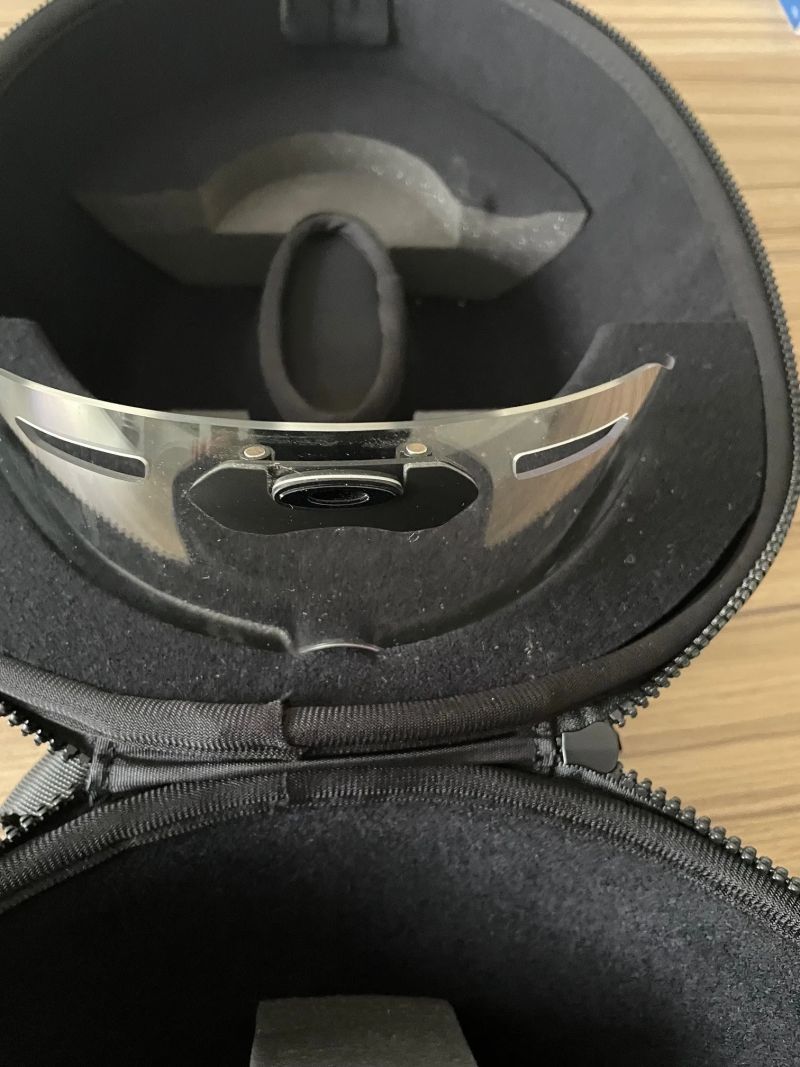 Helma Oakley Aero7, vel. M