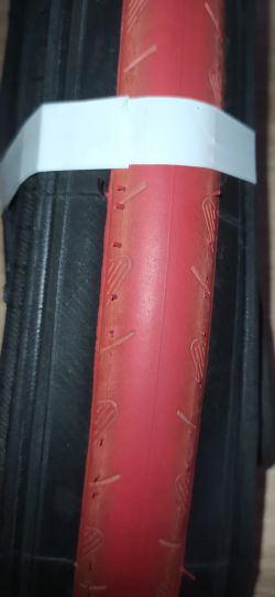 2× pláště Continental Ultra Sport 700×23c