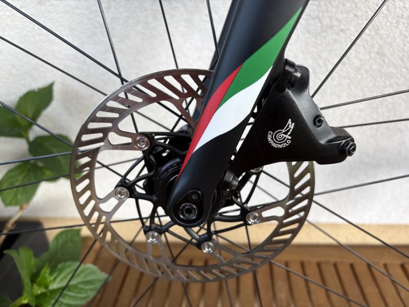 Colnago V3Rs | UAE Emirates | 54s | 183-190cm |