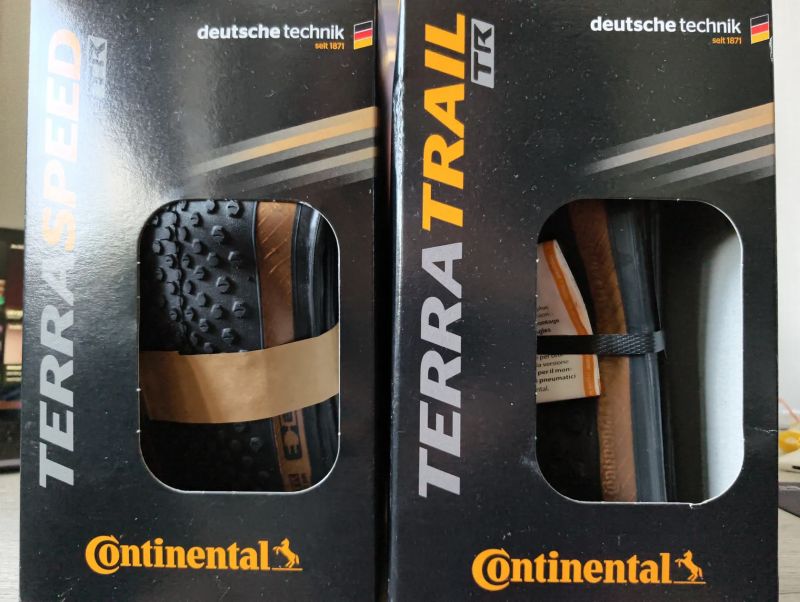 Continental Terra Speed + Terra Trail Protection