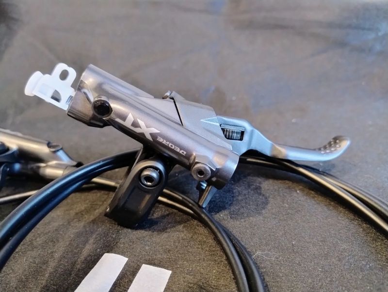 Shimano XT BR-M8200 - pár