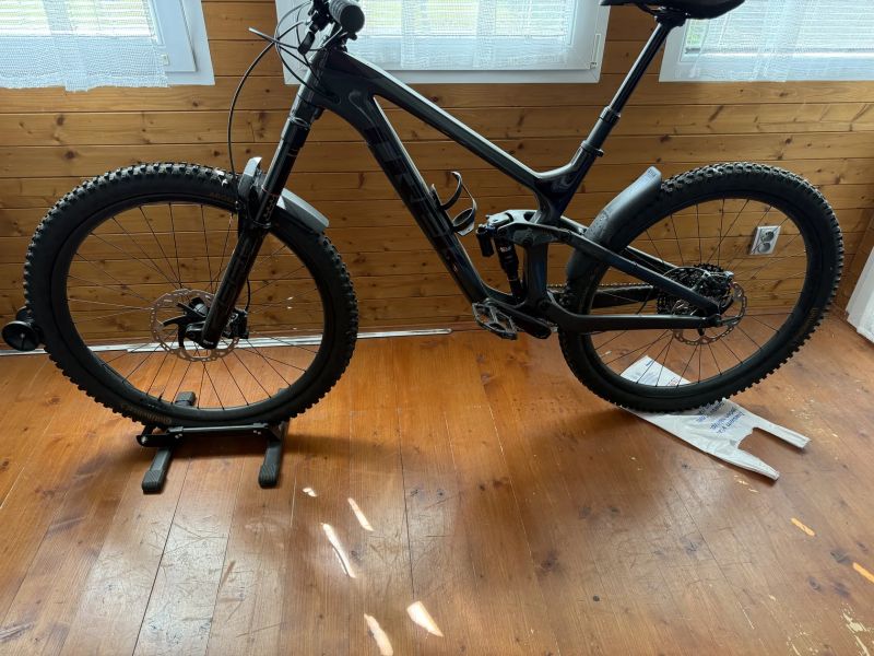Trek Slash 9.8