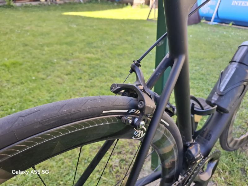 Custom Build - Ultegra Di2 - 7,3kg, 2x12 - najeto 1000km
