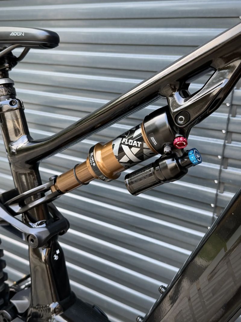 Lapierre Overvolt AM 9.7 2023 – vel. M, Bosch CX 750Wh 