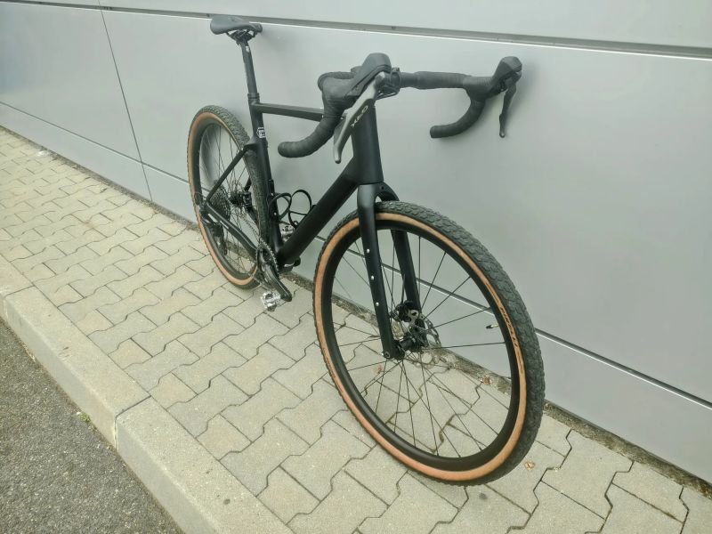 Gravel BXT carbon GRX 1x12