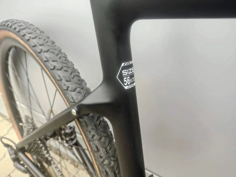 Gravel BXT carbon GRX 1x12