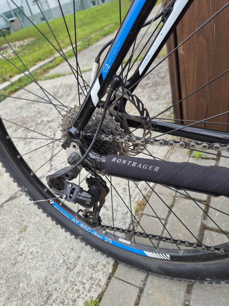 Trek Cobia