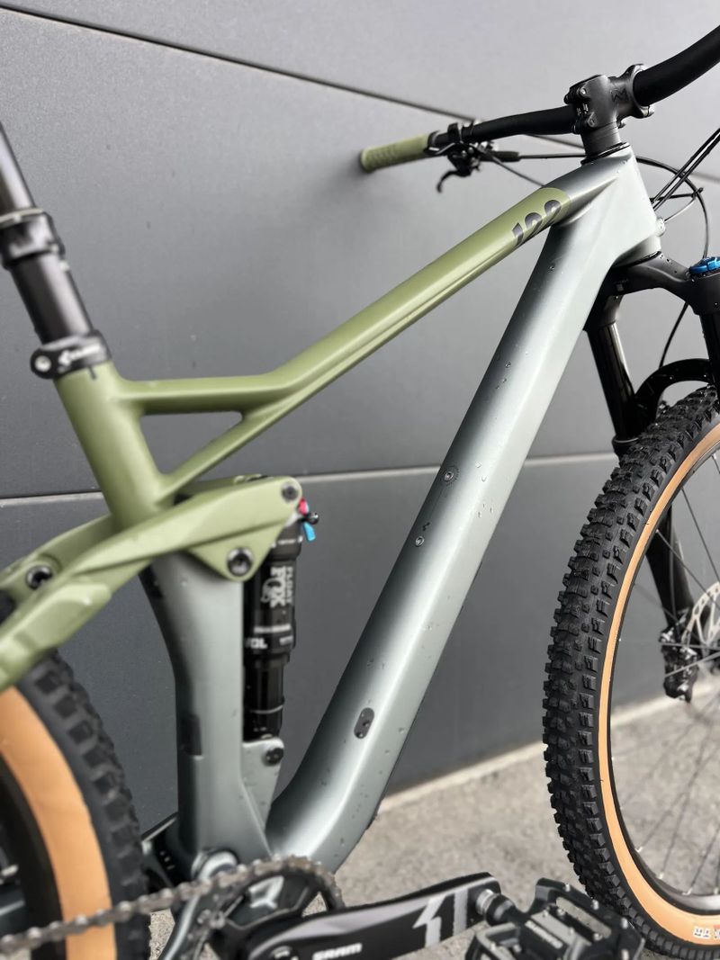 Cube Stereo one22 HPC Carbon vel.M