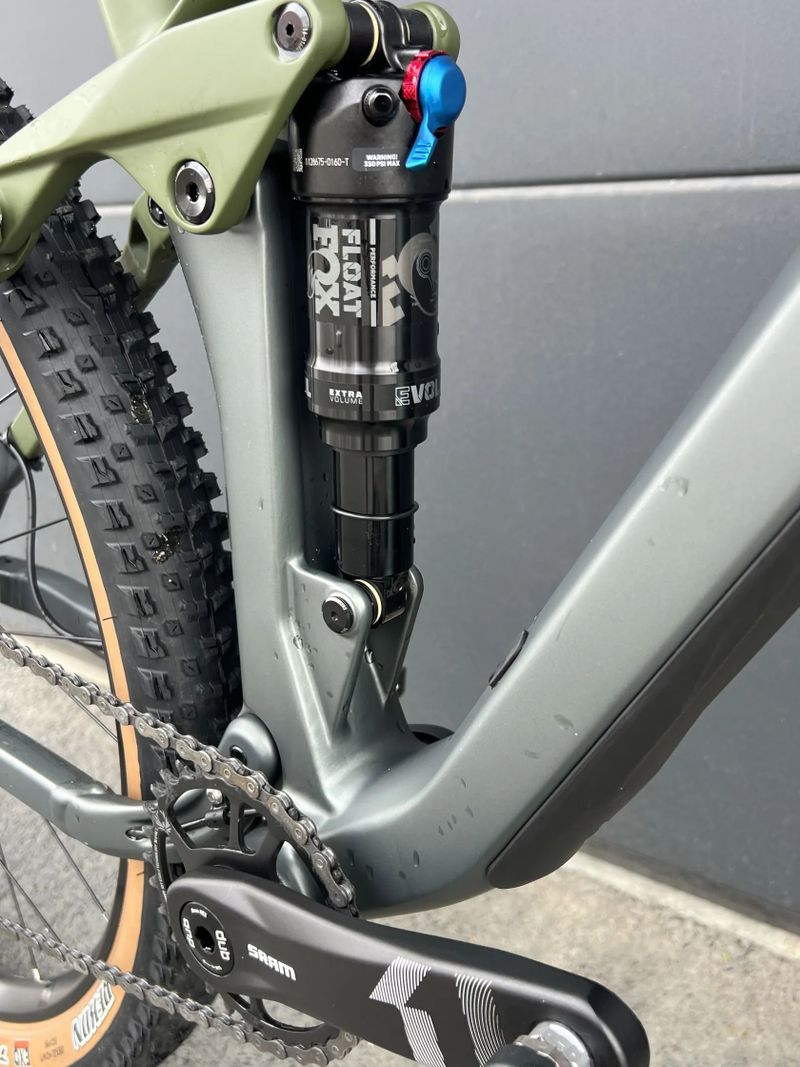 Cube Stereo one22 HPC Carbon vel.M
