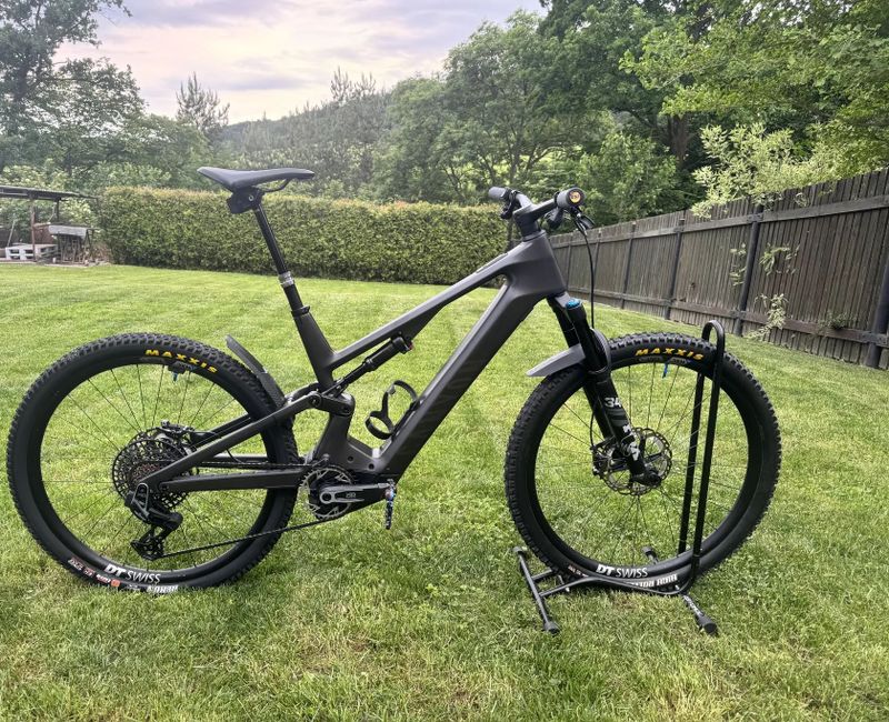 Canyon Neuron:ON CF 8