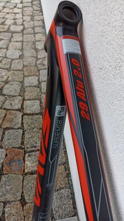 Rám SAVA na 29" kola, velikost M-L.