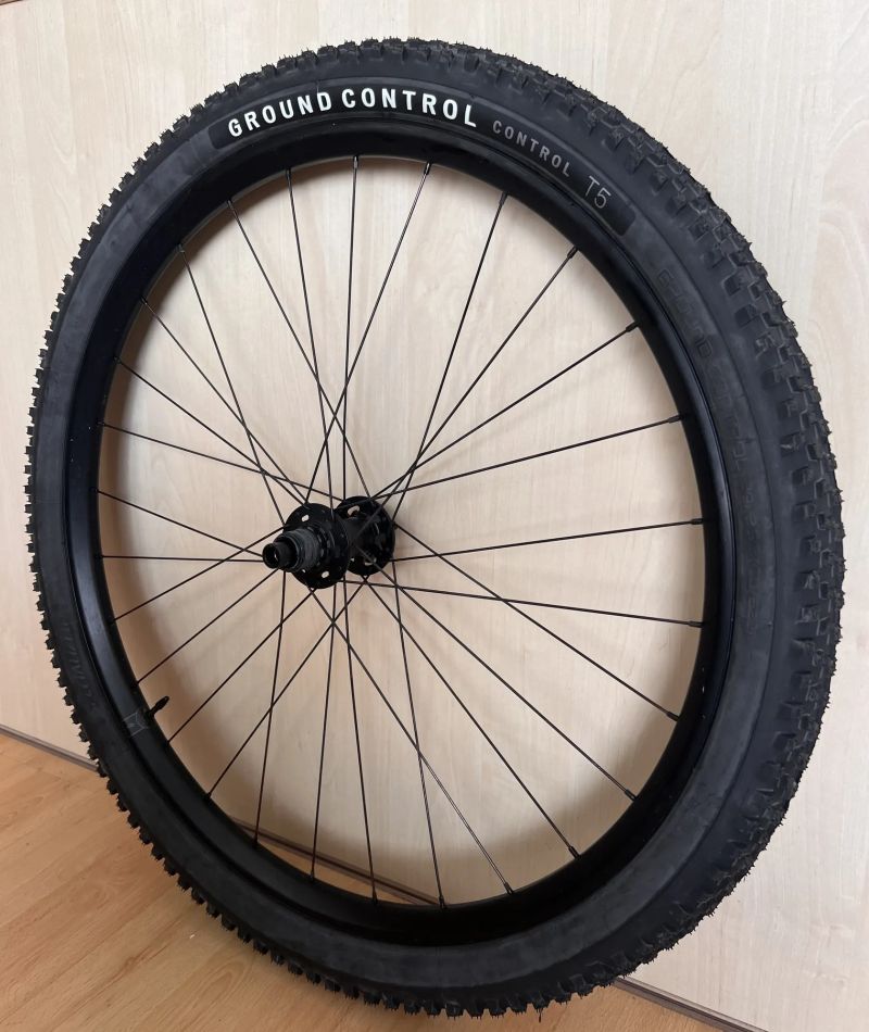 Specialized zapletená kola 29"