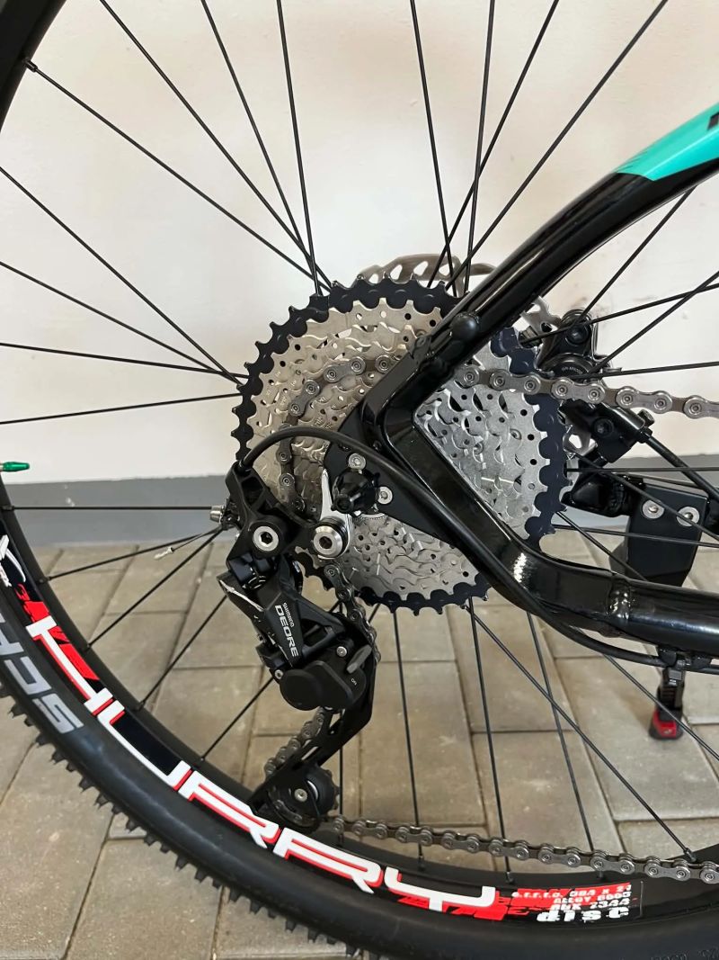 Dámské horské kolo Kross LEA Boost 1.0 - M