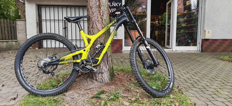 Commencal Supreme DH v3