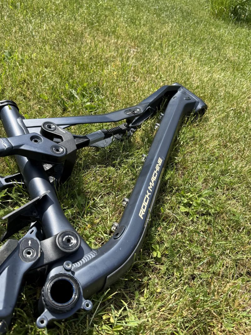Rám Rock Machine Whizz