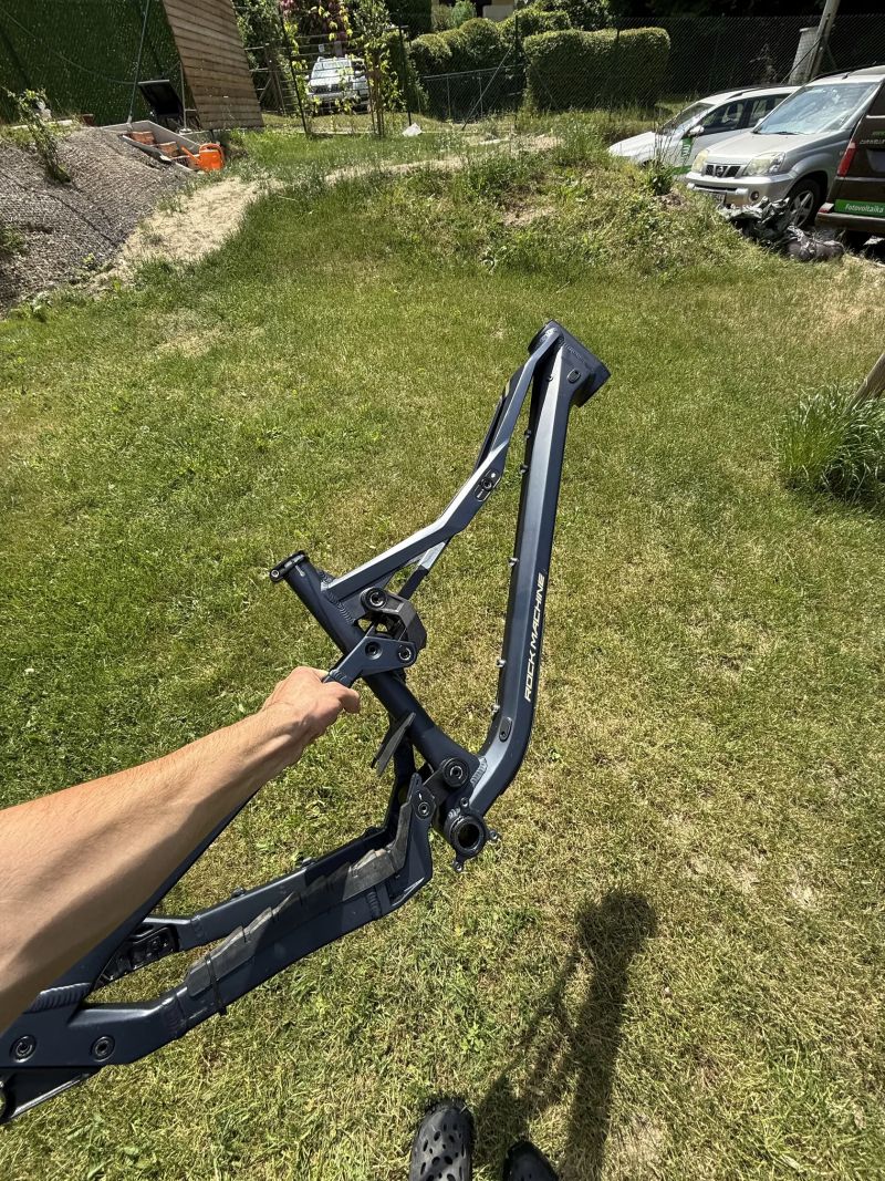 Rám Rock Machine Whizz
