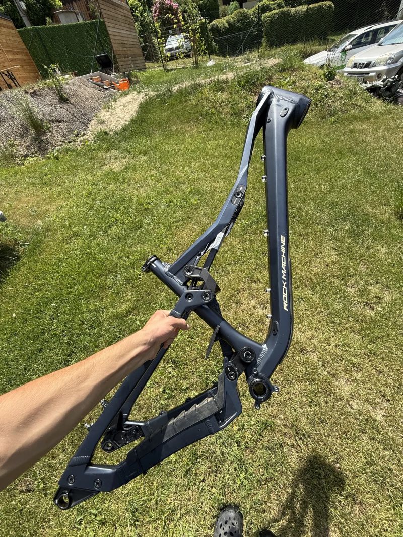 Rám Rock Machine Whizz