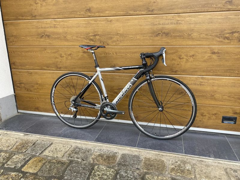 🔥🔥🔥 Merida Road 905 Magnesium vel. 50. Shimano 105 2x11, doprava ZDARMA + roční záruka na rám 🤝