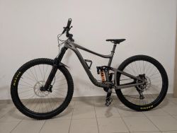 Giant Reign SX