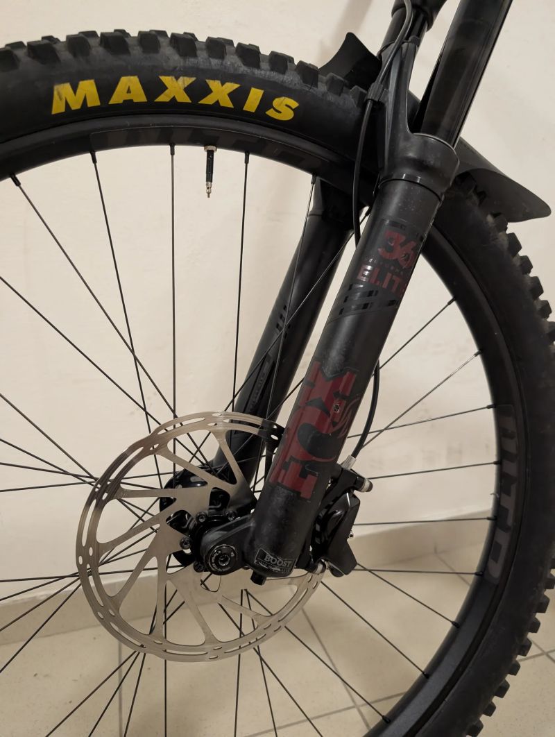 Giant Reign SX