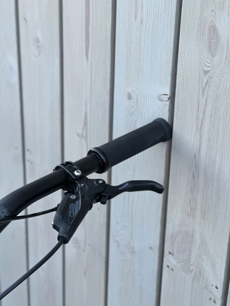YT Industries Jeffsy Core (2023) | L | Fox 36 kashima