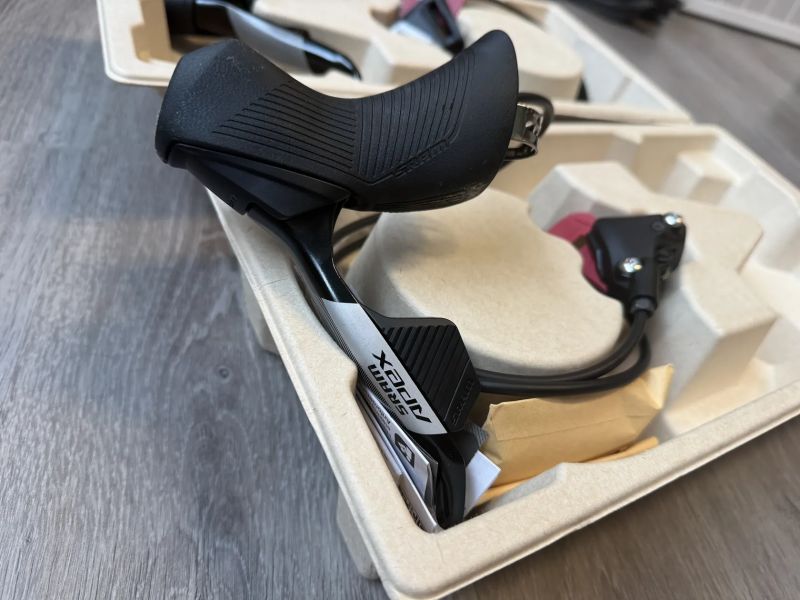Sram Apex AXS páky, nové