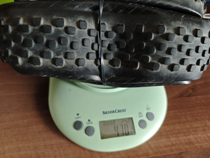 Špičkový gravel plášť Rene herse Huricane Ridge Extralite 42mm
