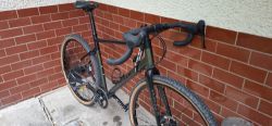 Triban GRVL 520 Sram Apex 1