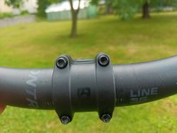Bontrager řidítka s představcem