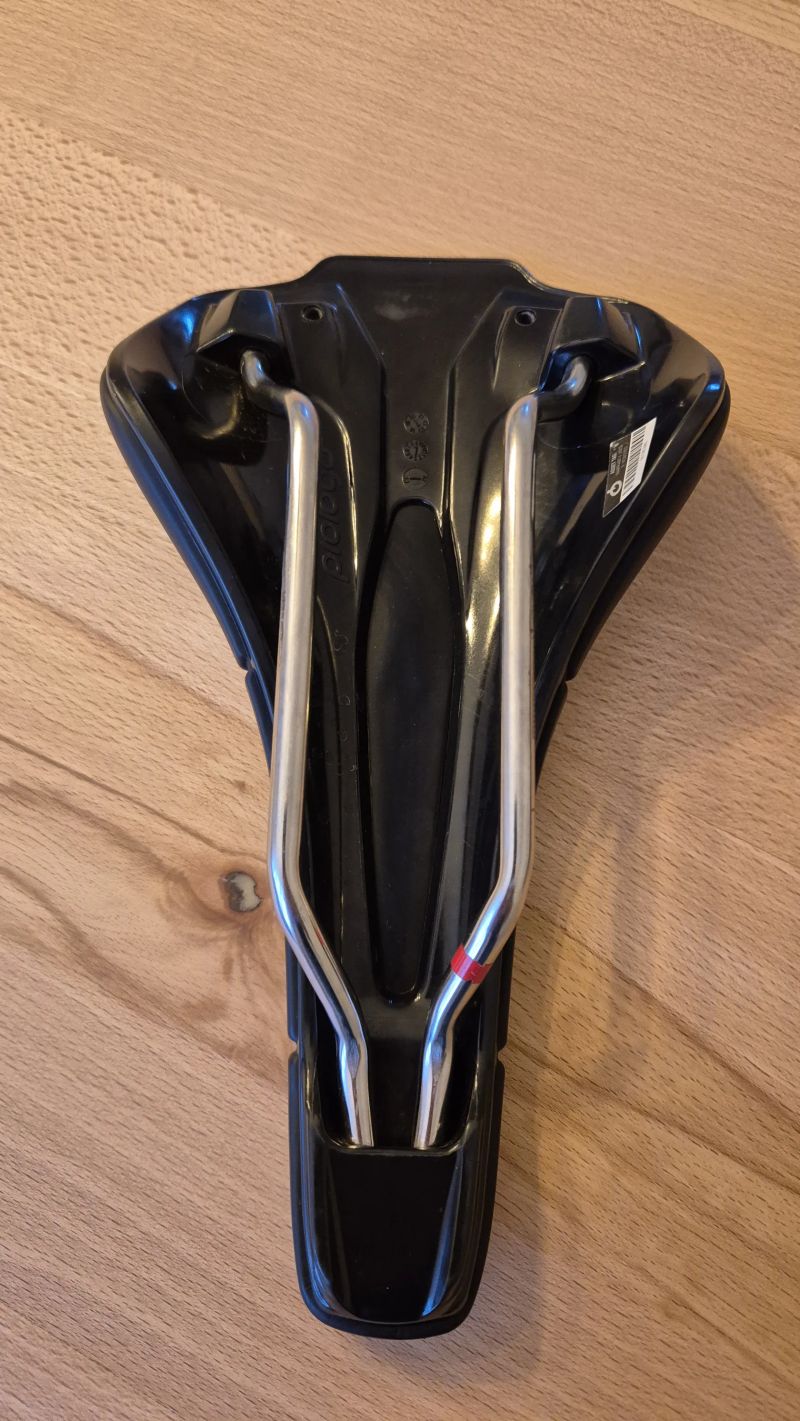 SedloPrologo Scratch M5 140mm Tirox