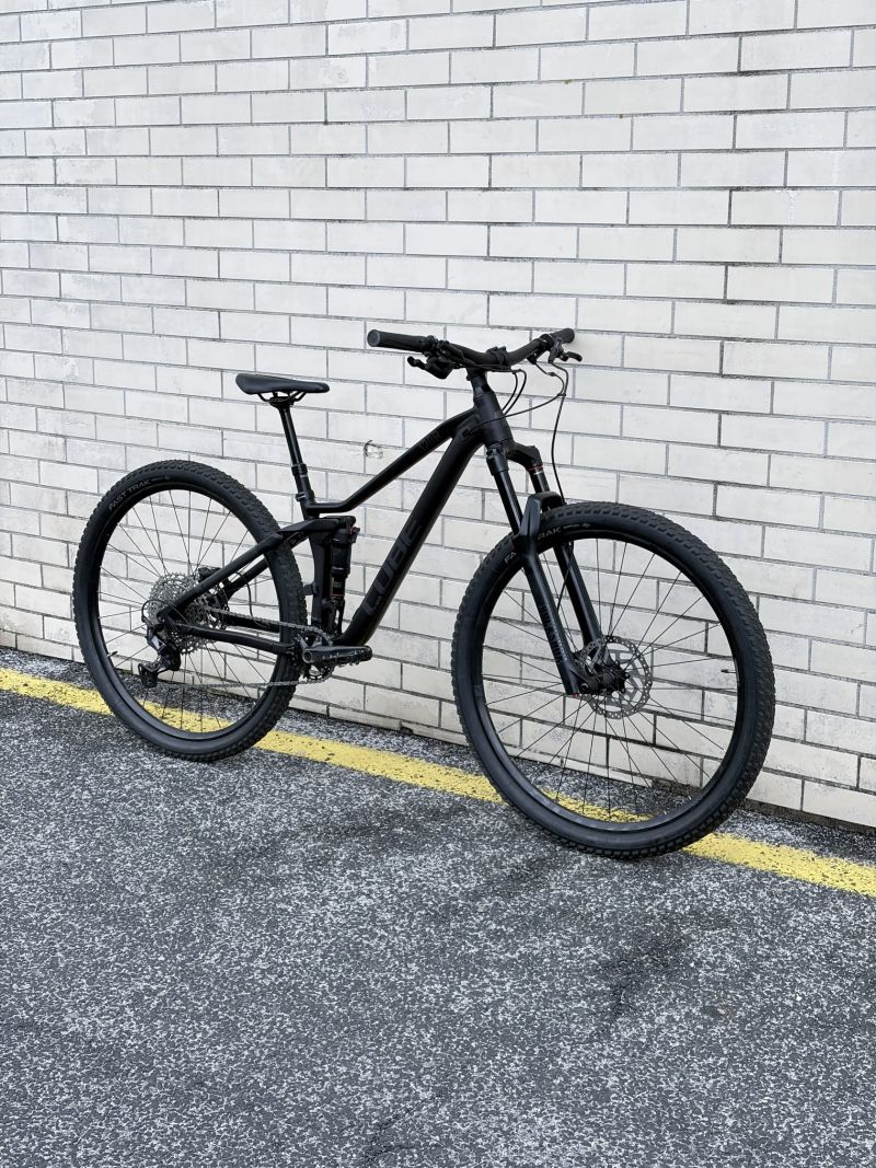 Cube Stereo 120 Race 29", vel. S, roku 2022