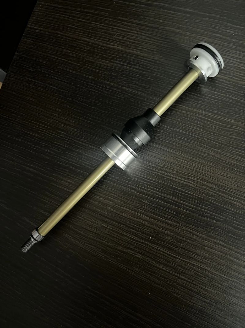 Fox Air Shaft Assembly for 34 Float NA2 pro modely od 2016 - 140 mm