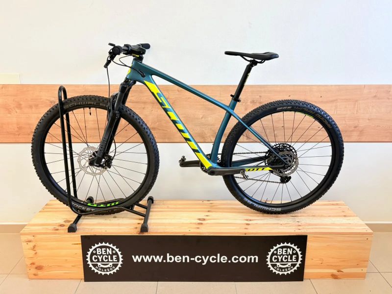 Scott SCALE 940