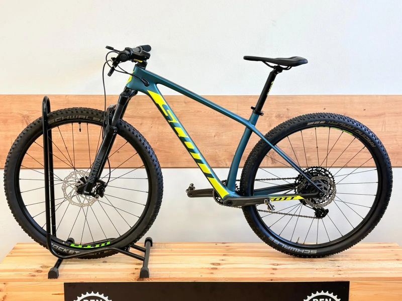 Scott SCALE 940