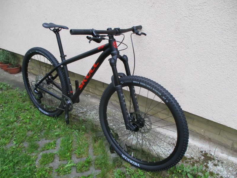 Nové lehké 29" kolo RB CR 17", vidlice Manitou Machete air, Shimano Deore 1x12, BOOST pevné osy