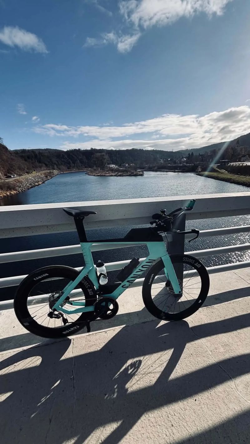 Canyon Speedmax CF SLX 8 Disc Di2 