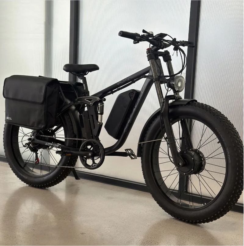 Nové 2x1000W celoodpružené elektro-fatbike (48V 25Ah, AWD)