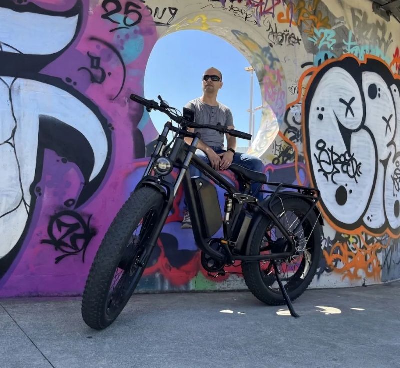 Nové 2x1000W celoodpružené elektro-fatbike (48V 25Ah, AWD)
