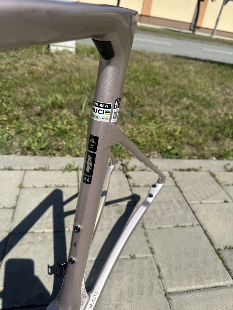KTM Revelator Alto Master vel.XL