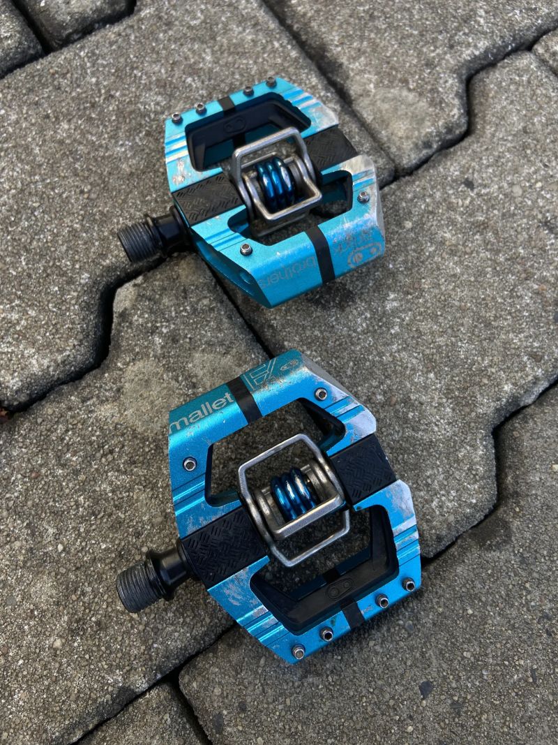 Crankbrothers Mallet Enduro (electric blue)