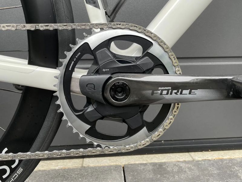 Canyon Ultimate CF SLX 8 Disc eTap
